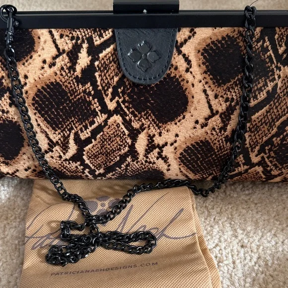 Patricia Nash Python Athena Frame Clutch -NEW - Picture 4 of 5